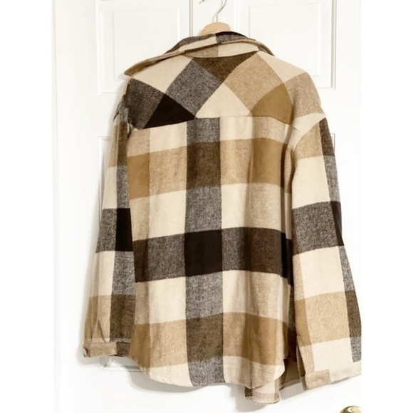 UANEO Plaid Flap Pocket Oversized Overshirt - Picture 2 of 7